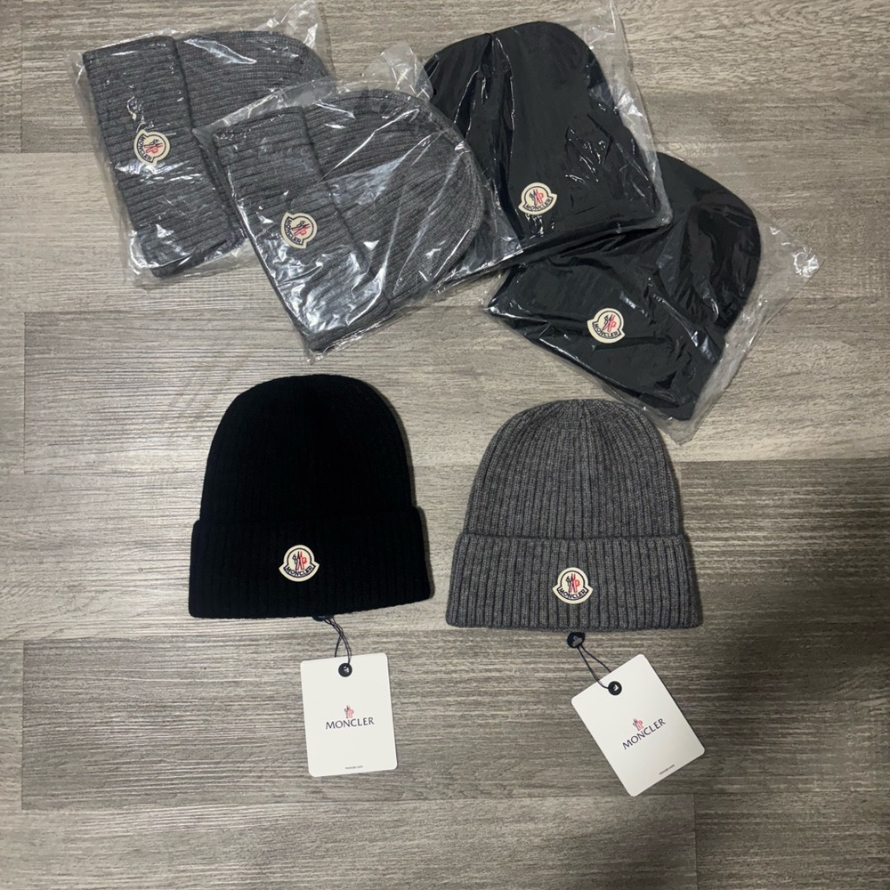 Moncler Dual-Tone Black and Gray Beanie Collection